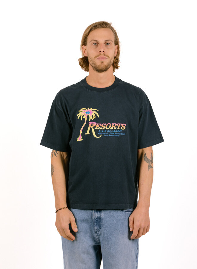 Resorts Tee Navy Blazer