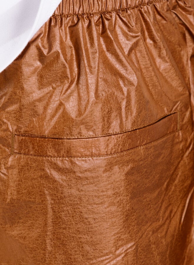 Arte Antwerp Big Logo Shorts Orange