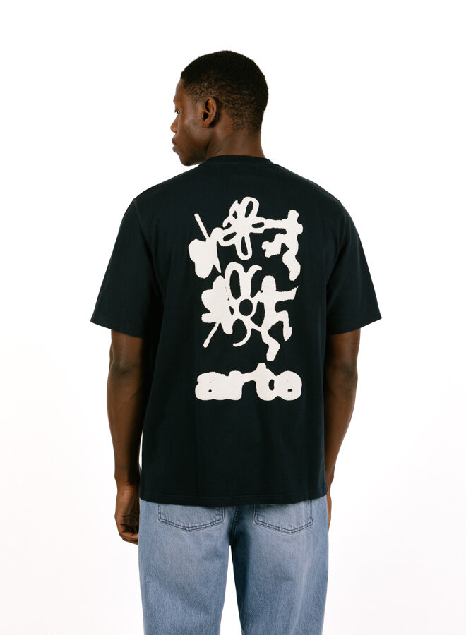 Blurry Back Print Navy