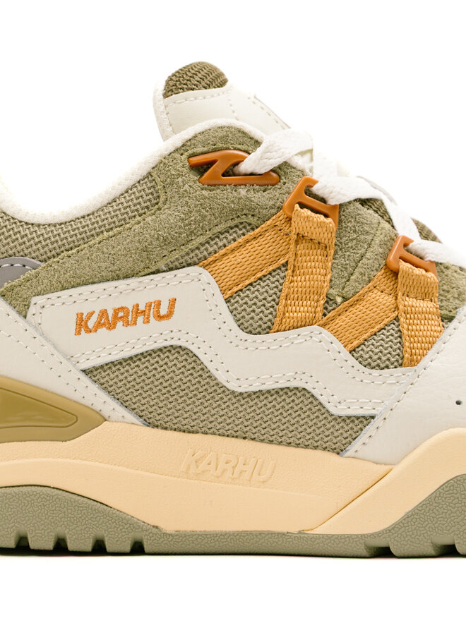 Fusion XT Icicle / Oak Buf