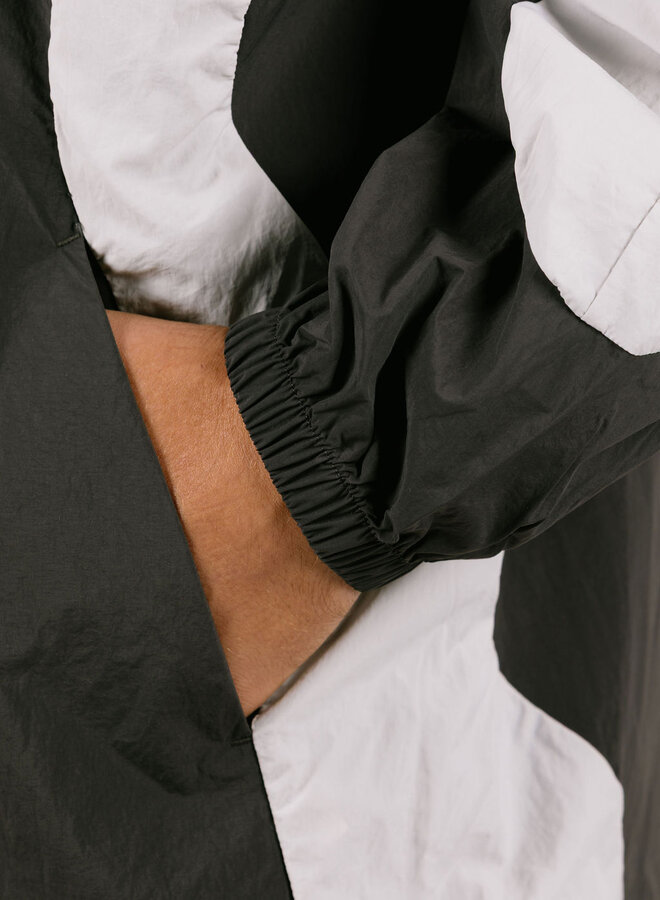 New Retro Wind Jacket 3.0 Phantom