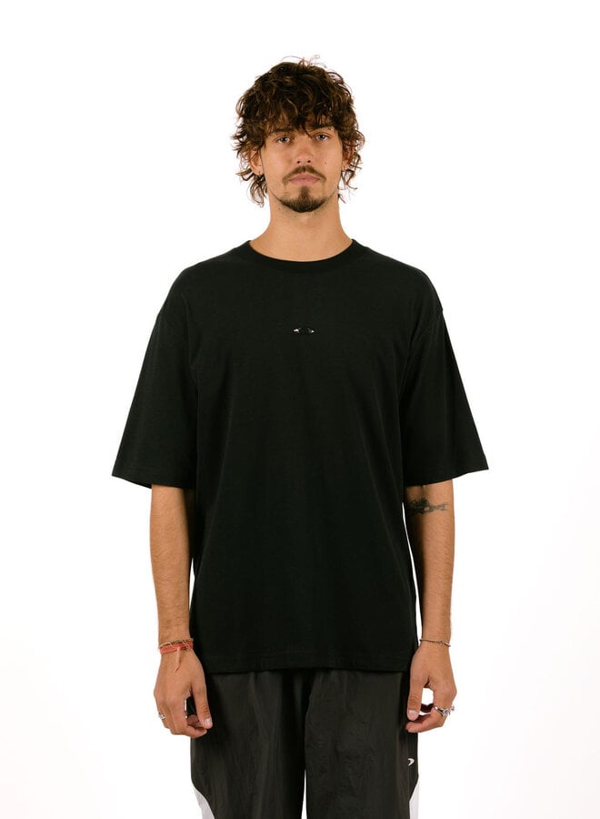 Metal Rise Tee Blackout