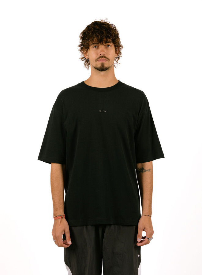 Metal Rise Tee Blackout