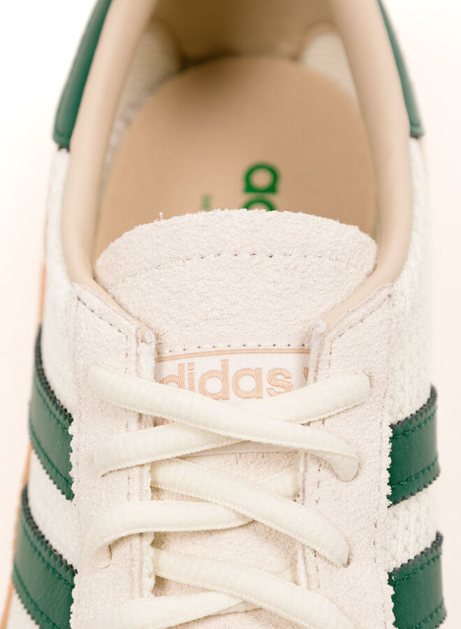 Handball Spezial Off White / Collegiate Green / Gum 2