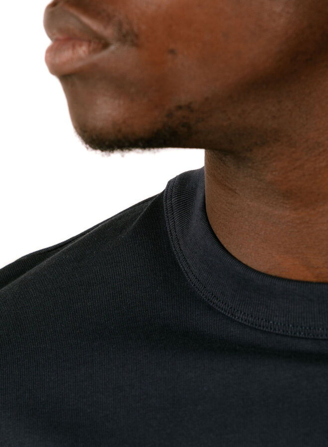 Lion Speaker Tee Navy / White Alyssum