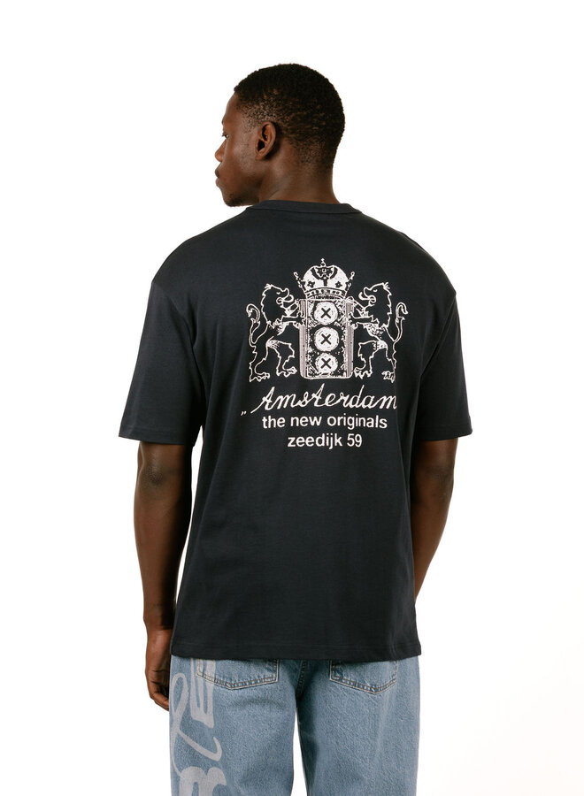 Lion Speaker Tee Navy / White Alyssum