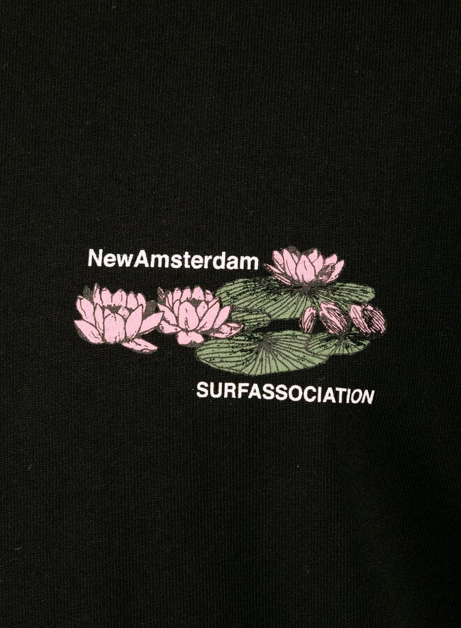 Lilies Tee Black