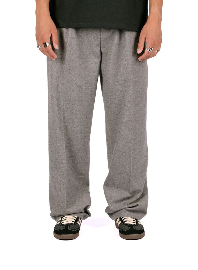 Regular Pleated Pant Sharkskin