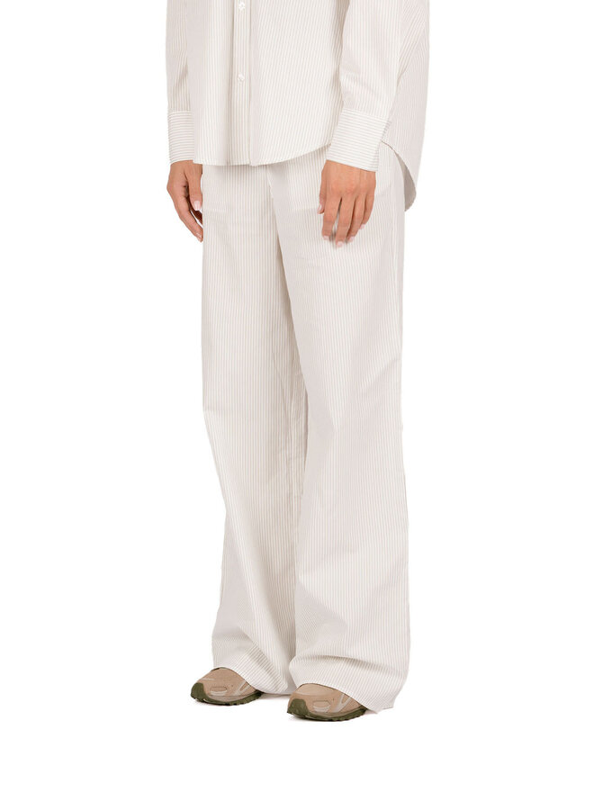 Olaf Stripe Drapey Pants Off White / Treehouse