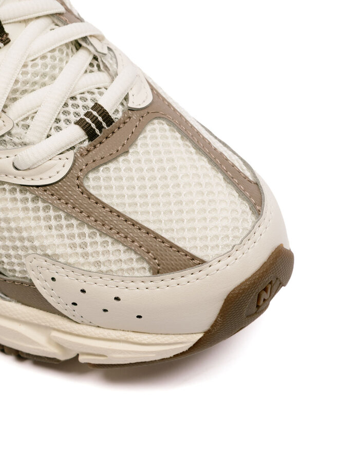 530 Turtledove / Angora / Mushroom / Dark Mushroom