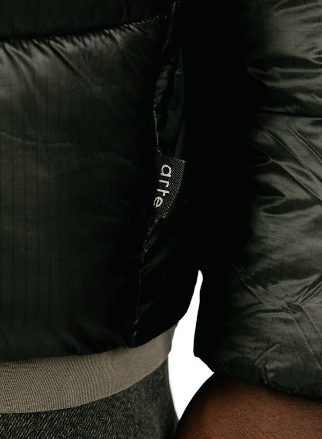 Ripstop Hooded Puffer Black