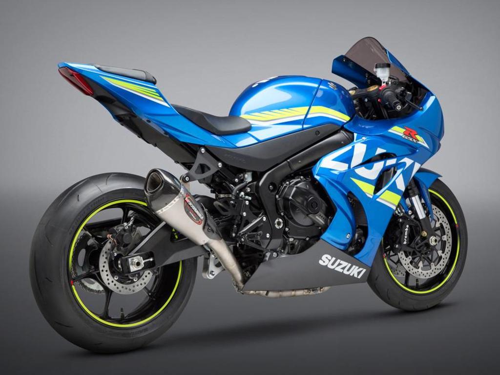 Suzuki GSXR1 17