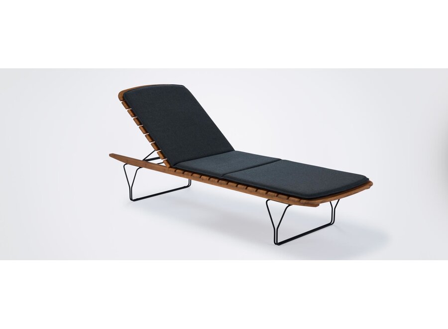 MOLO SUNBED // BAMBOO