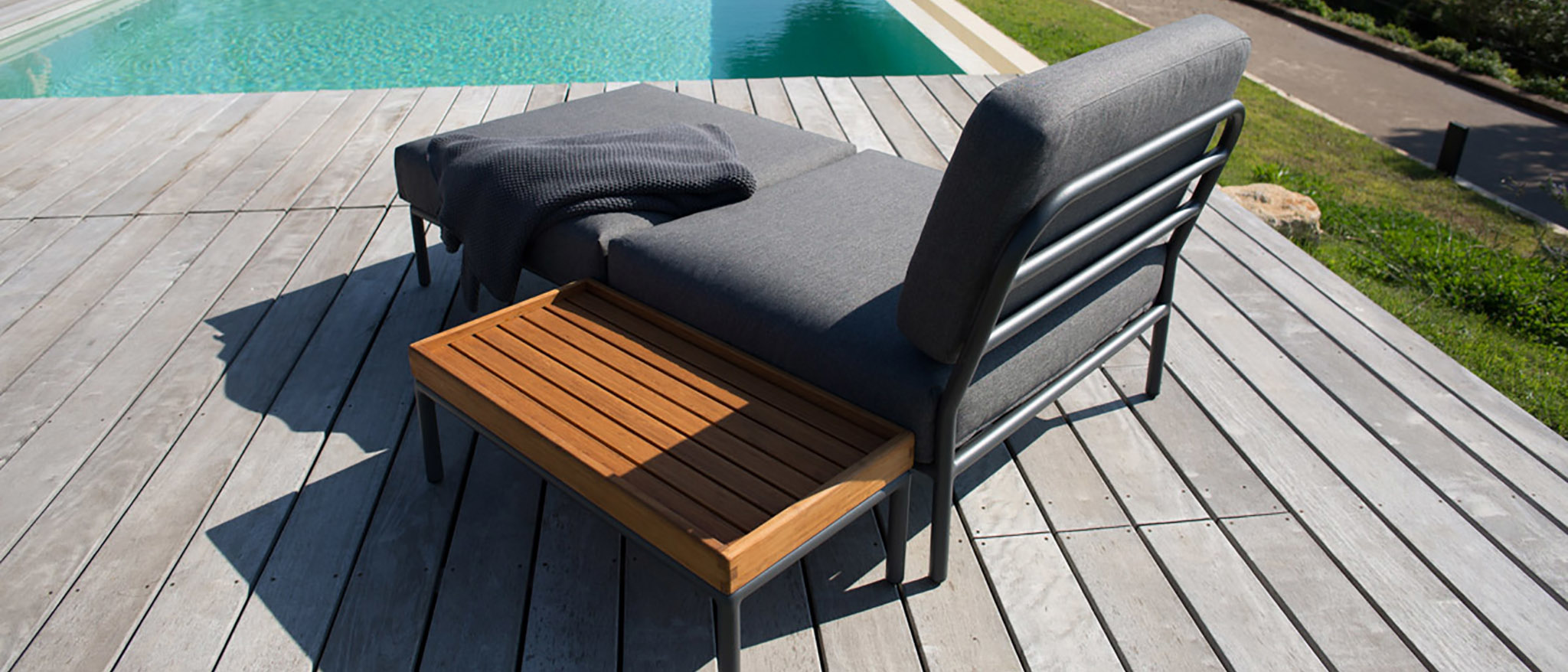 HOUE Level Side Table - bamboo - h28,5 x 40 x 81cm