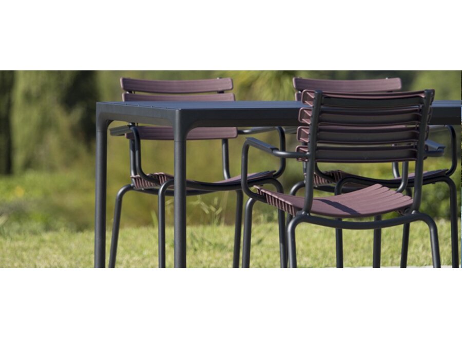 FOUR tuintafel 90X210 CM // zwart