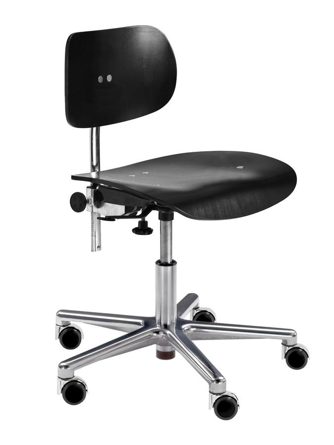 Wilde + Spieth Swivel Chair S 197 R20