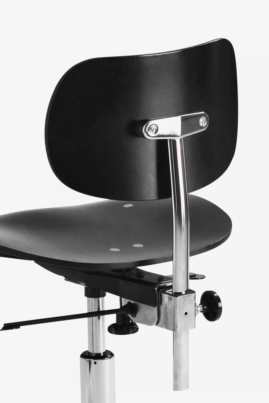 Wilde+Spieth swivel stool S 197 R