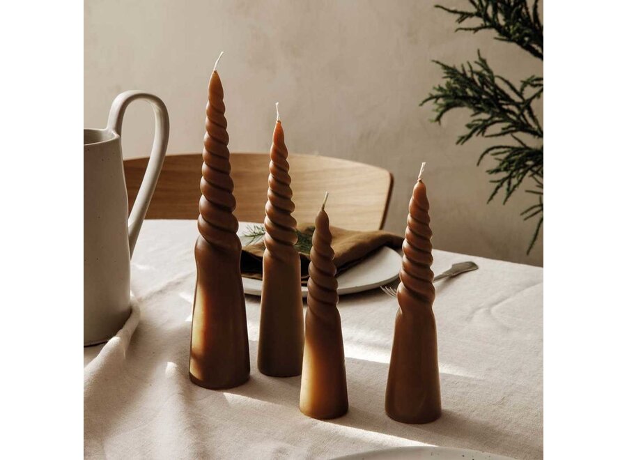 FERM LIVING TWISTED KAARS, SET VAN 4