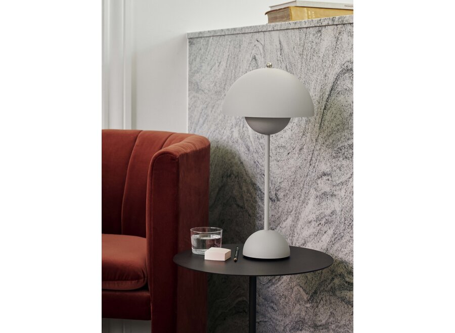 Flowerpot VP3 - Matt Light Grey