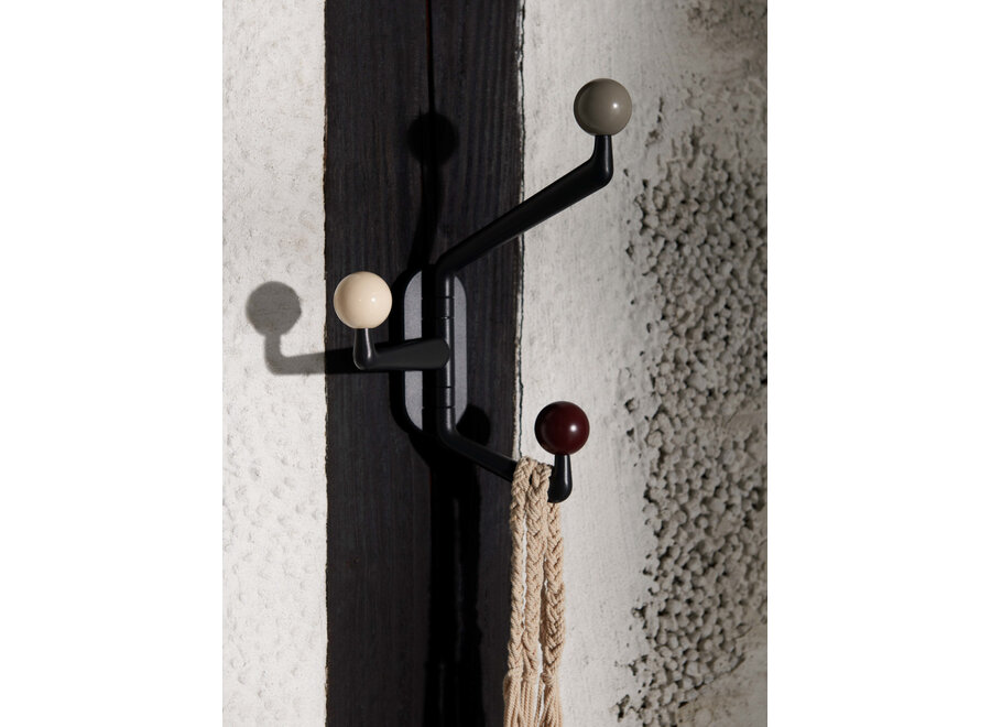 SHOWROOM // Capture Hook SC74 / small / Graphite / Colour knob