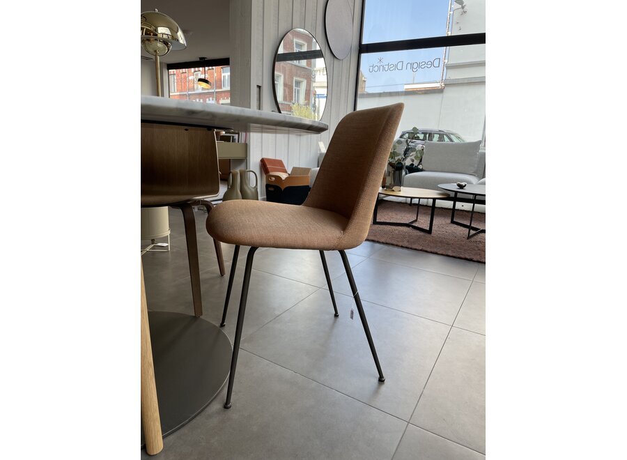 Rely Chair HW8 - Tube Base Bronzed Brass - Remix 252