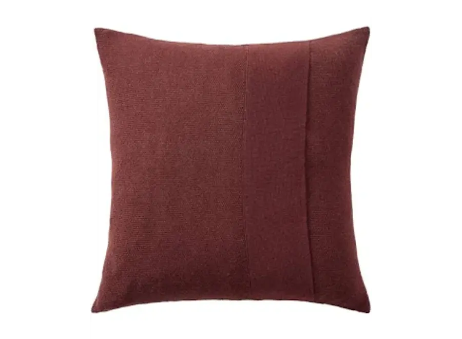 Layer Cushion / Burgundy