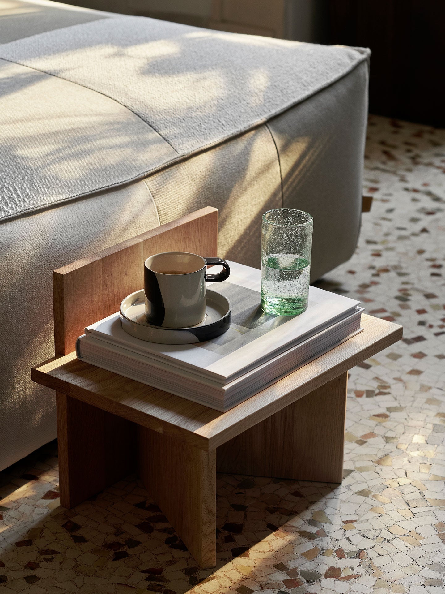 Ferm Living Inlay cup with saucer - sand/black