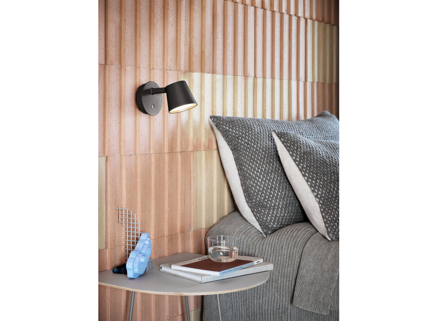 Tip Wall Lamp