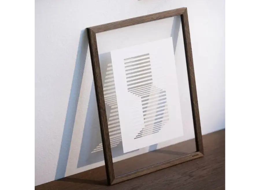 Frame // A4 // Gerookte eik