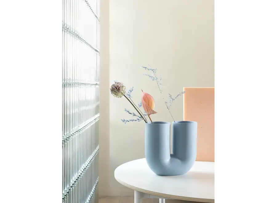 Kink Vase - Light Blue