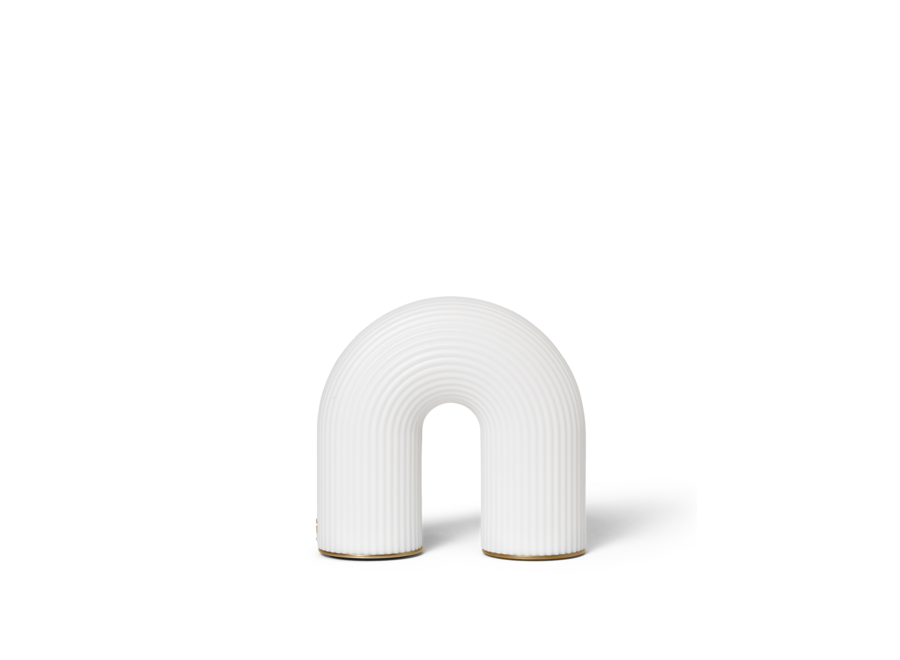 Vuelta Portable Lamp