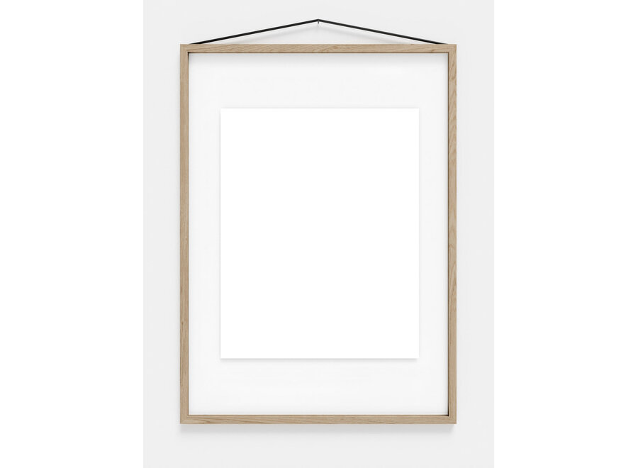 Frame // 50x70 cm // Eik
