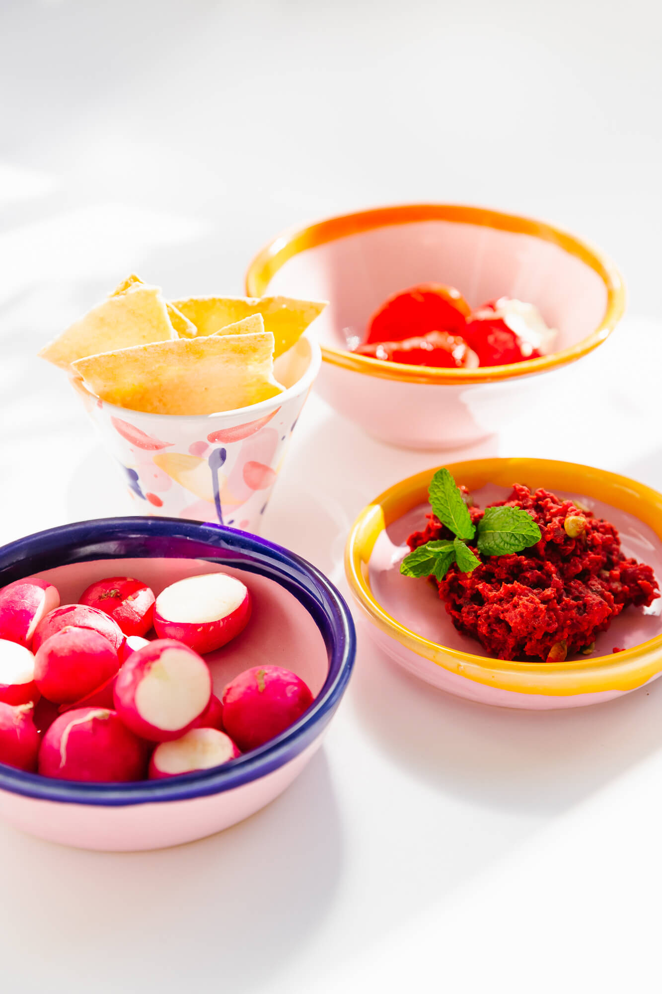 Val Pottery Val Pottery // Bowl Inez / Donkergroen en donkeroranje / D15