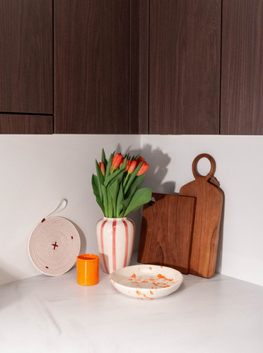 Val Pottery Val Pottery // Mokka Mug / Donkeroranje / D7