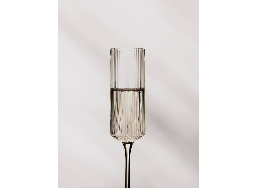 FERM LIVING // RIPPLE CHAMPAGNE FLUTES / SET OF 2 / CLEAR