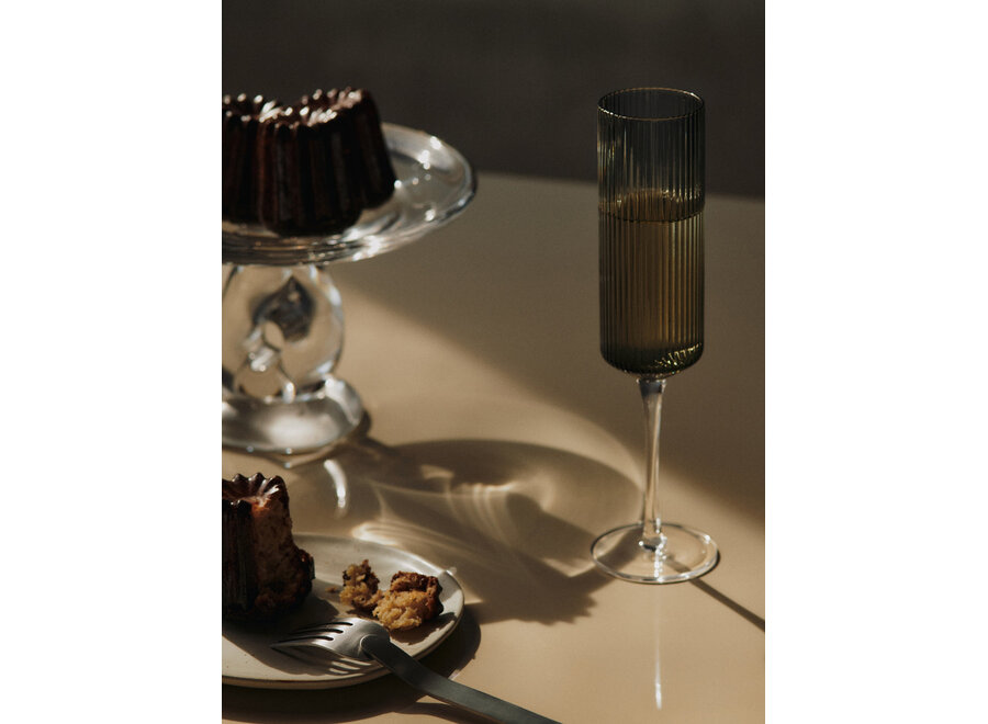 FERM LIVING // RIPPLE CHAMPAGNE FLUTES / SET OF 2 / CLEAR