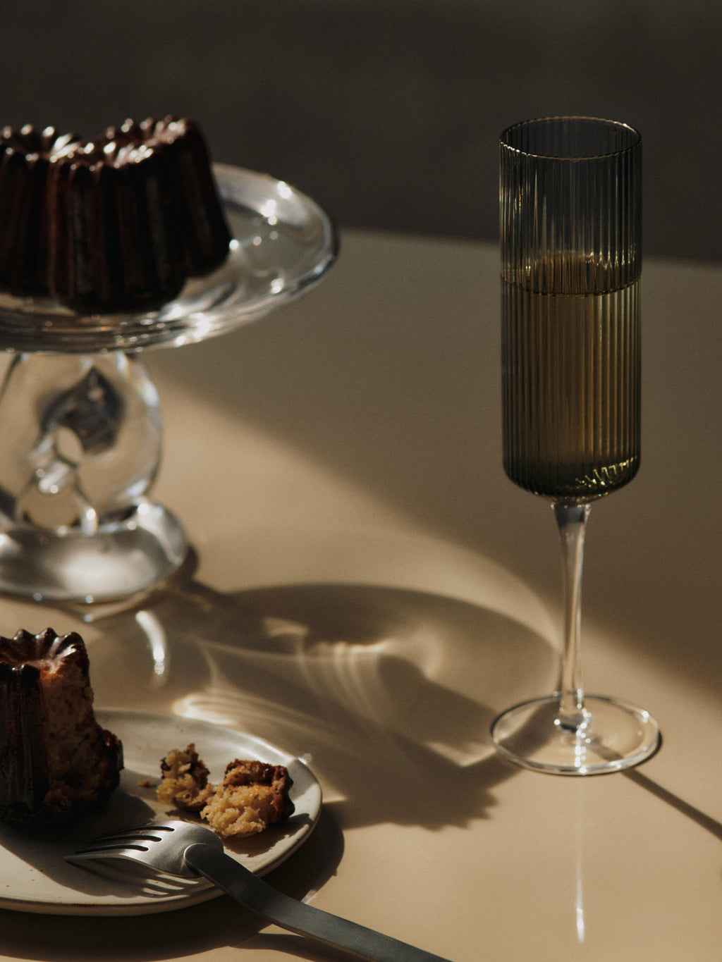 Ferm Living FERM LIVING // RIPPLE CHAMPAGNE FLUTES / SET OF 2 / CLEAR