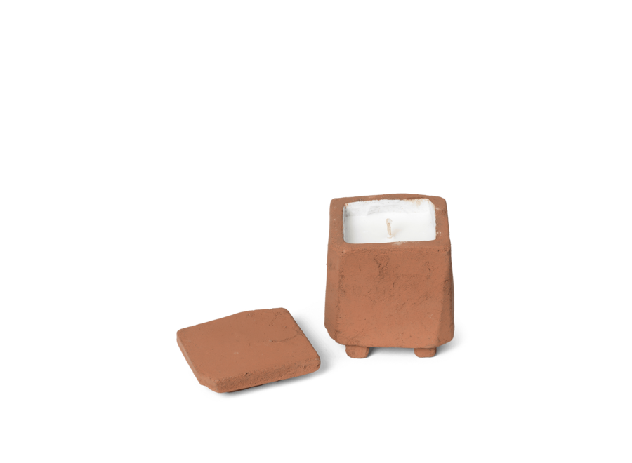 FERM LIVING // KURINU SCENTED CANDLE / TERRACOTTA