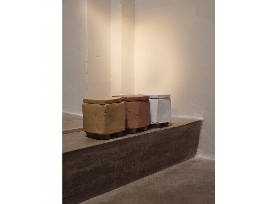 FERM LIVING // KURINU SCENTED CANDLE / TERRACOTTA