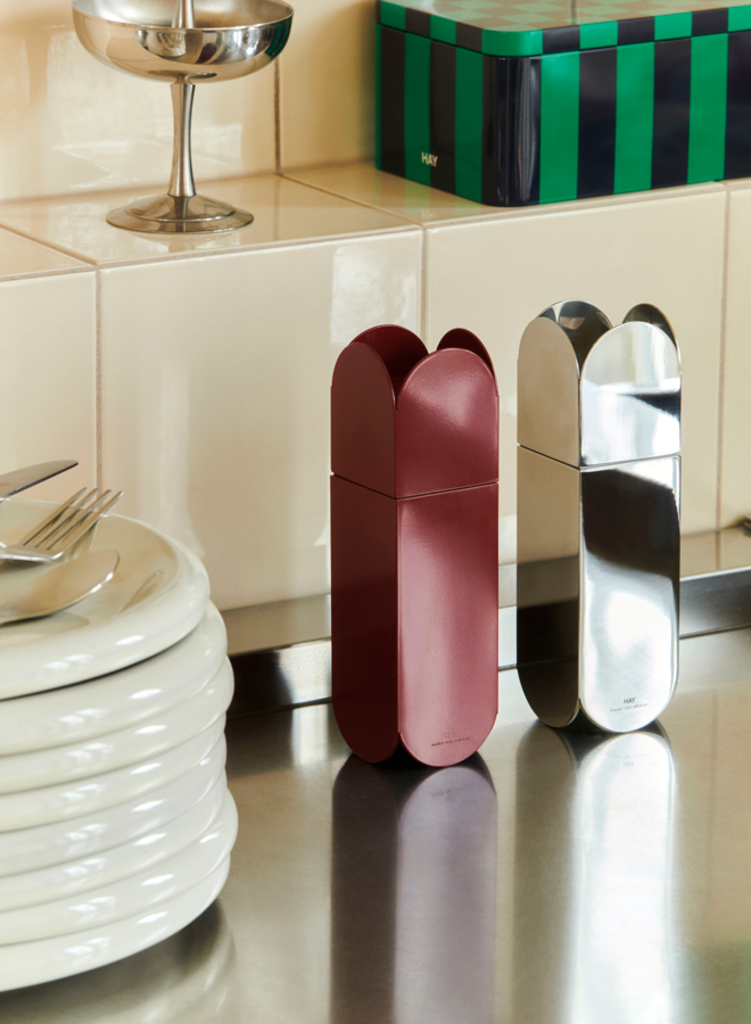 HAY HAY // ARCS SALT & PEPPER GRINDER / DARK BLUE