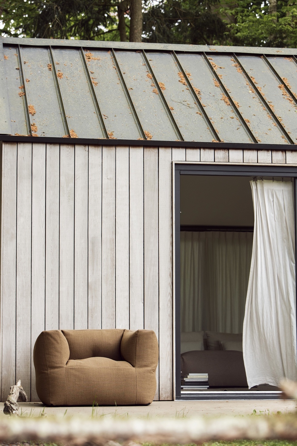 BRYCK BRYCK // CHAIR - ONE SEAT / LIMITED EDITION / ROUGHLY / 100 x 80 x 75 CM