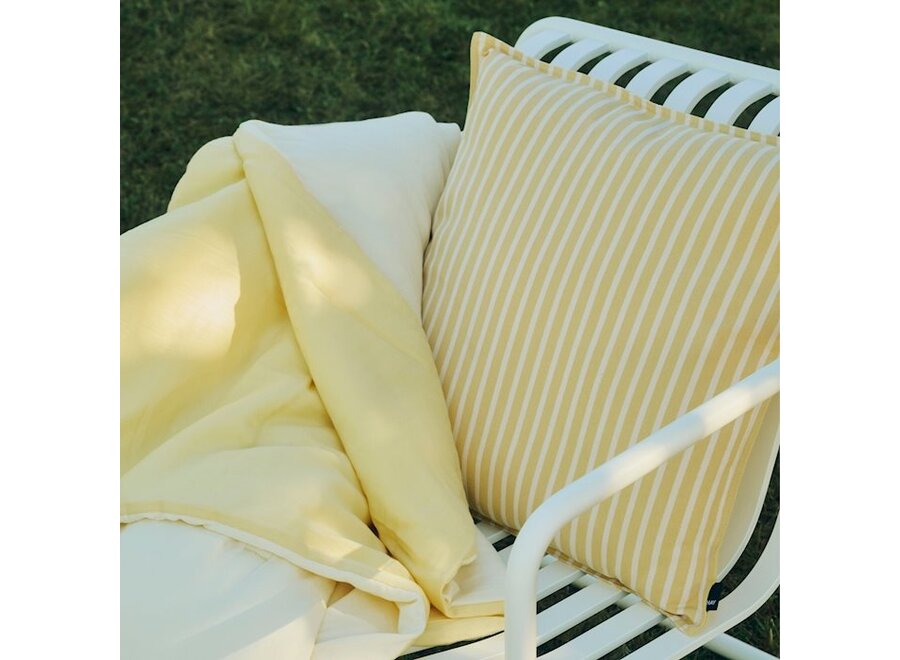 HAY // AIR QUILT / SOFT YELLOW / 140 x 200