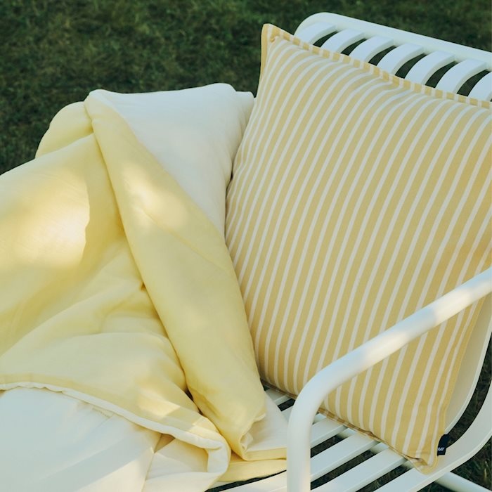 HAY HAY // AIR QUILT / SOFT YELLOW / 140 x 200