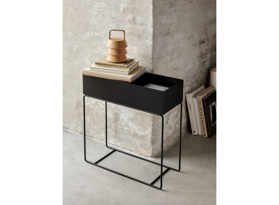 SHOWROOM // Plant Box / Black / 60 x 65 x 25 cm