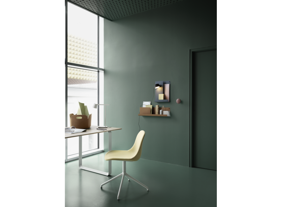 SHOWROOM // Folded shelves / Small / Olive
