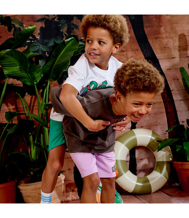 Z8 Nils  Comfy cosmic