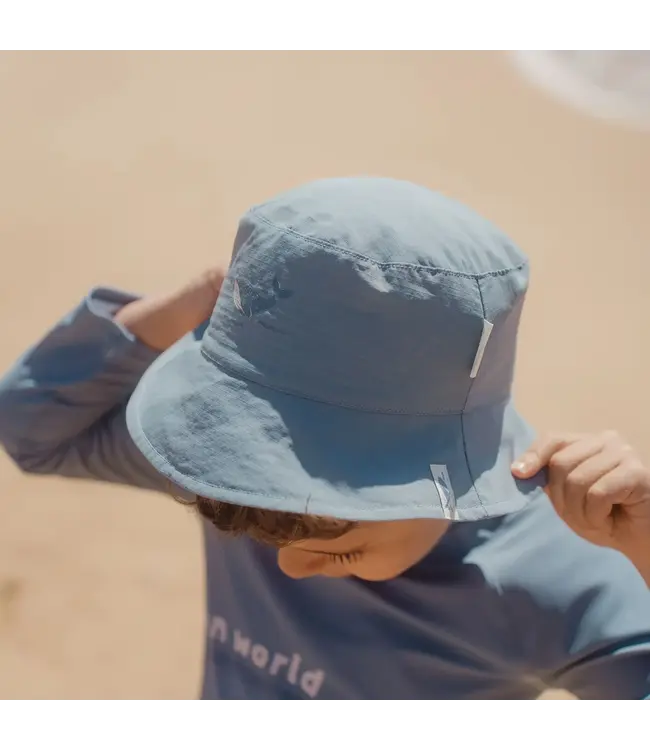 Little Dutch Omkeerbare Bucket hat - Blauw - Ocean Brown Stripes  CL26030901