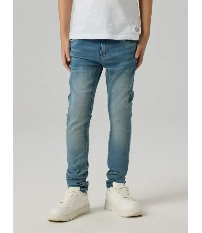 Name it NKMTHEO XSLIM SWE JEANS 3113 13209038