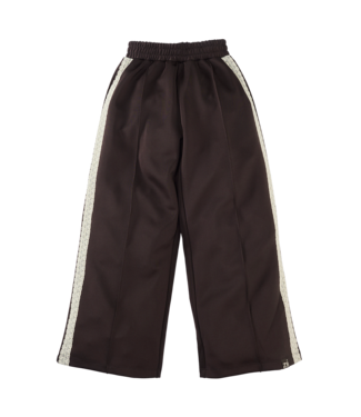 Z8 Nourayn Chocolate Plum