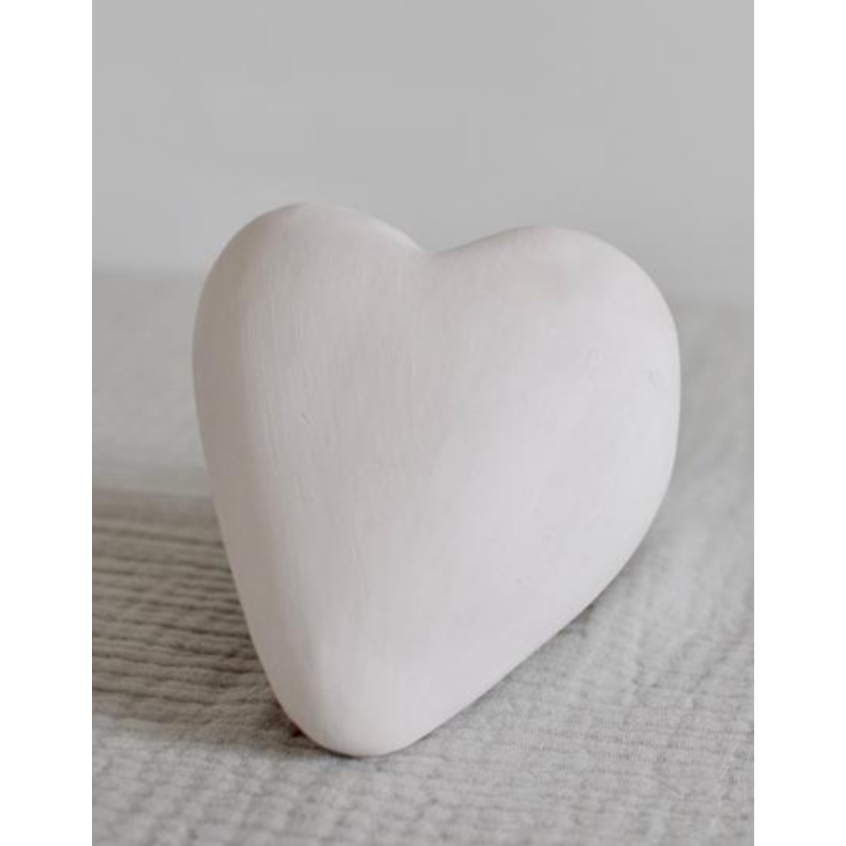 open your heart studio Open your hart studio  - kintsugi heart - stone